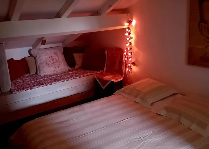 Bed & Breakfast Le Chai De Serres