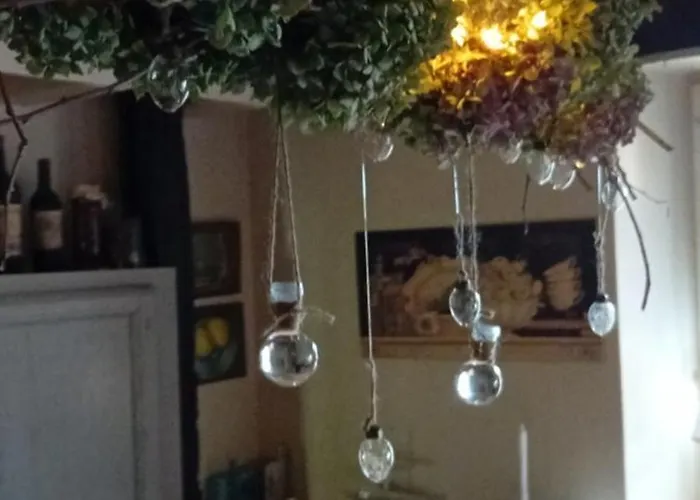 Le Chai De Serres Bed & Breakfast *